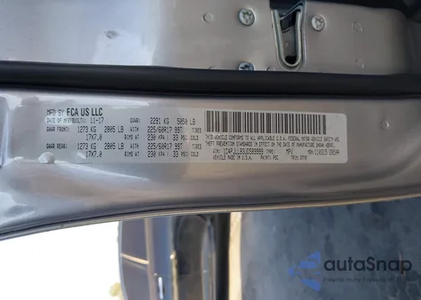 2018 Jeep Cherokee Latitude Plus Fwd z USA, uszkodzony, nr VIN 1C4PJLLB3JD589999